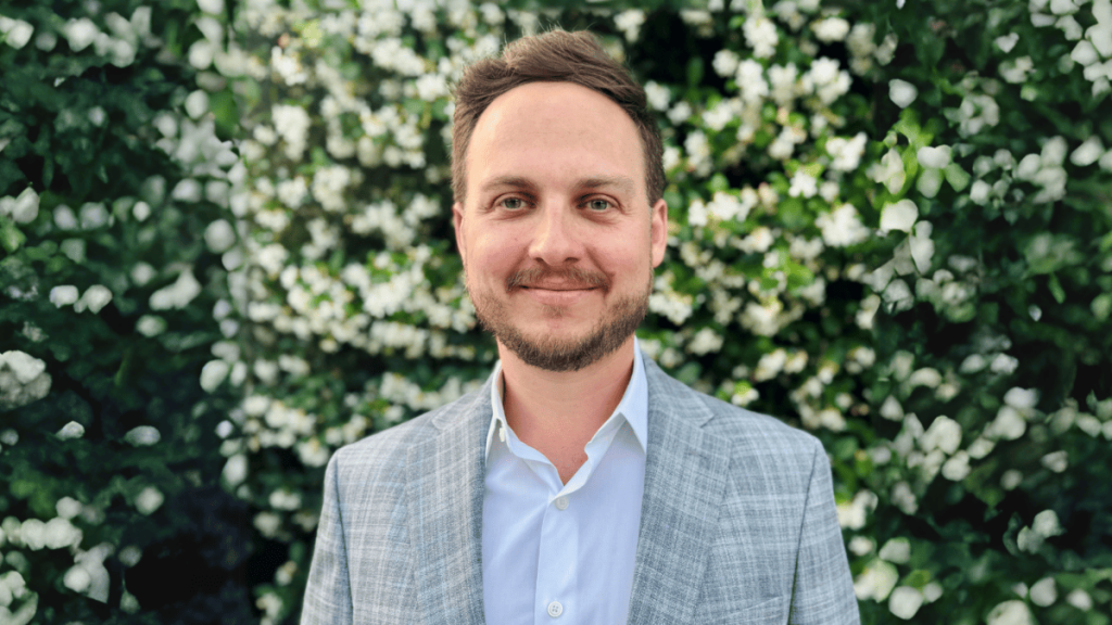 Stefano Carnio, PE, is Manager of Maintenance & Integrity at Duke Energy and serves on Prospera’s West Coast of Florida Regional Board. A Miami native and son of Chilean immigrants, he brings over 15 years of experience in the utility industry and a deep commitment to supporting Hispanic entrepreneurs.